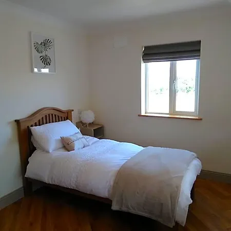 Bed & Breakfast Burren Rock 3*